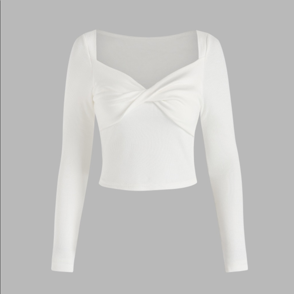 NWOT Cider White Twist Front Ribbed Cropped Shirt